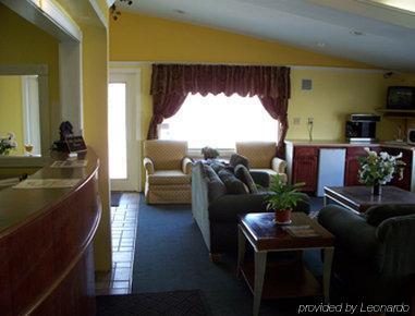 Rodeway Inn & Suites Saginaw Interior photo
